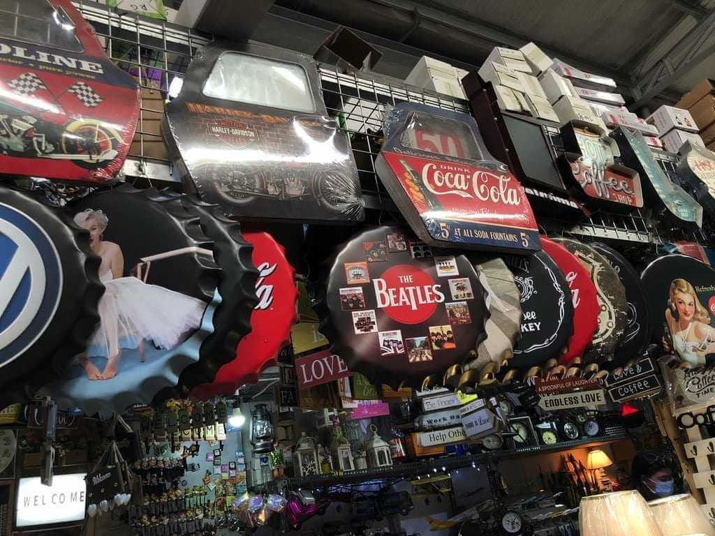 Home Decor Metal Bottle Cap Display home decor