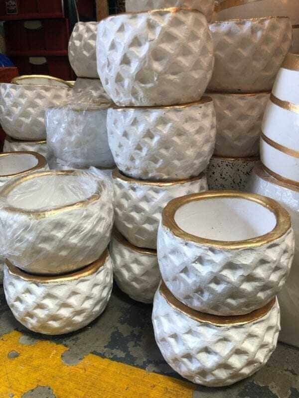 Home Decor White pot with gold accent (4″) ceramic pots