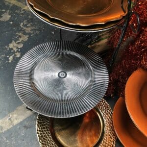 Decorative plastic plates in various designs and colors bring a touch of Dapitan charm to any display rack, perfect for adding a splash of style to your home.