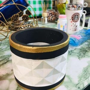 Pots Pot with accent Black and Gold Lid flower
