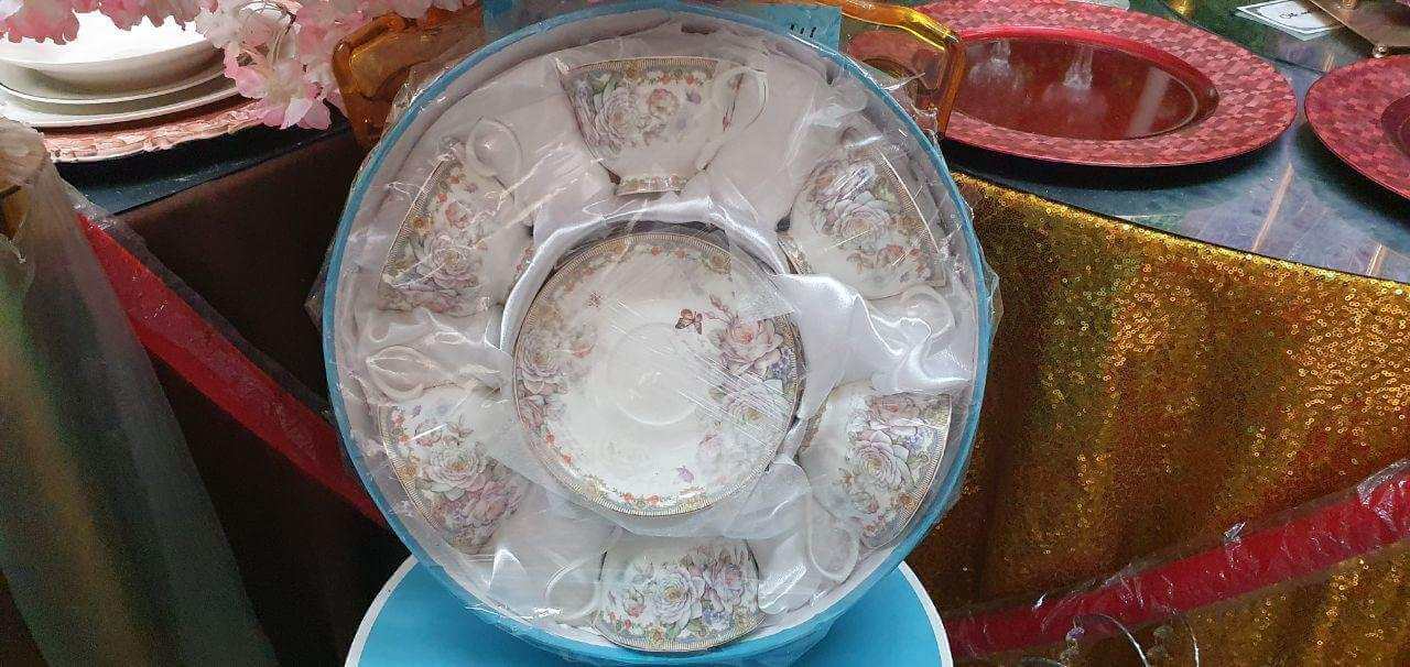 Cups and Saucers Cup and Sauce Set of 6 cups and saucers