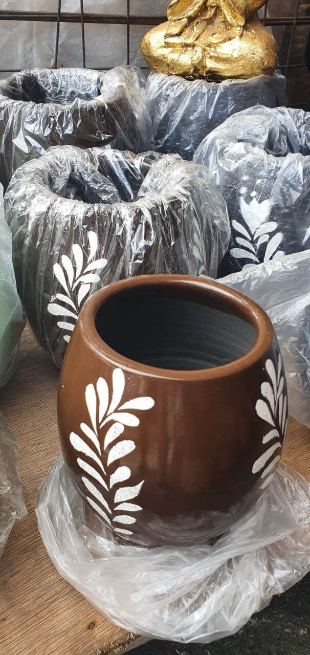 Pots Big Pots big pots