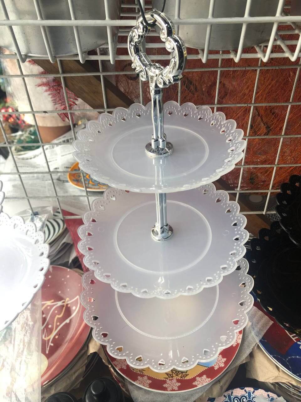translucent tiered tray