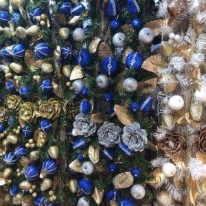 Decorative Garland with Design 4.5FT