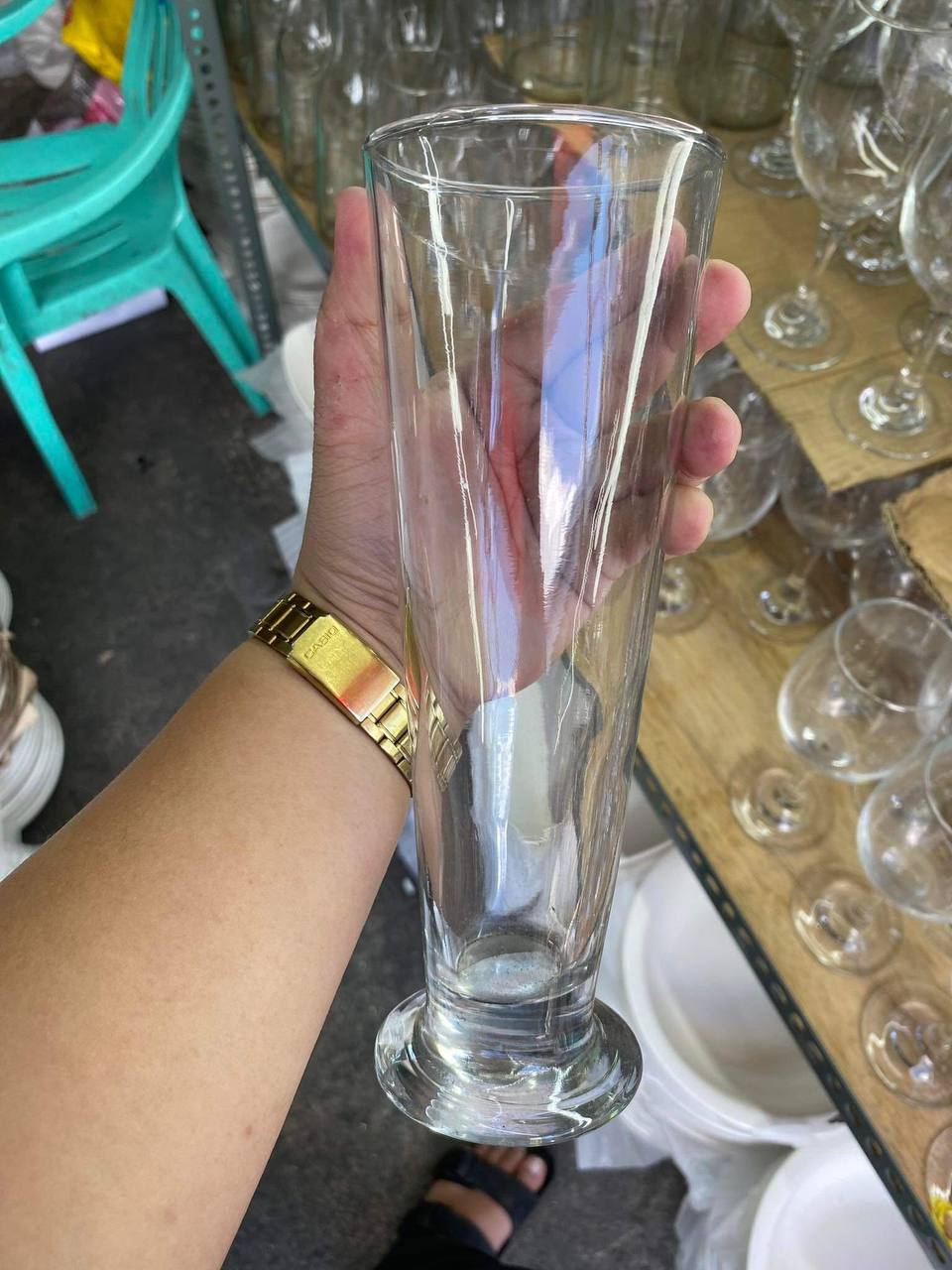 Glass Footed Pilsner Glass beer glass